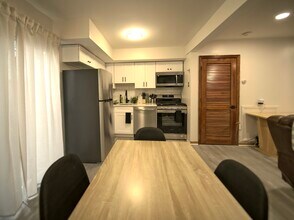 457 Jackson Ave, Unit 1 in Hackensack, NJ - Building Photo - Building Photo