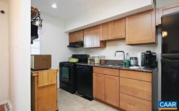 163 Hessian Hills Way in Charlottesville, VA - Building Photo - Building Photo