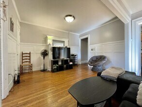 448 Park Dr, Unit 10 in Boston, MA - Foto de edificio - Building Photo
