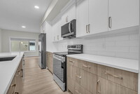 1051 Berg Pl in Leduc, AB - Building Photo - Building Photo