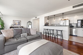 6301 Stevenson Ave, Unit 1417 in Alexandria, VA - Building Photo - Building Photo