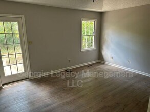 121 Winthrop Way in Athens, GA - Building Photo - Building Photo