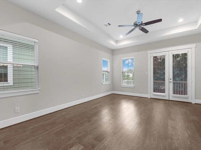 property at 86 Dobbs View Ln
