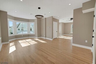 49 Park Ave in Madison, NJ - Building Photo - Building Photo