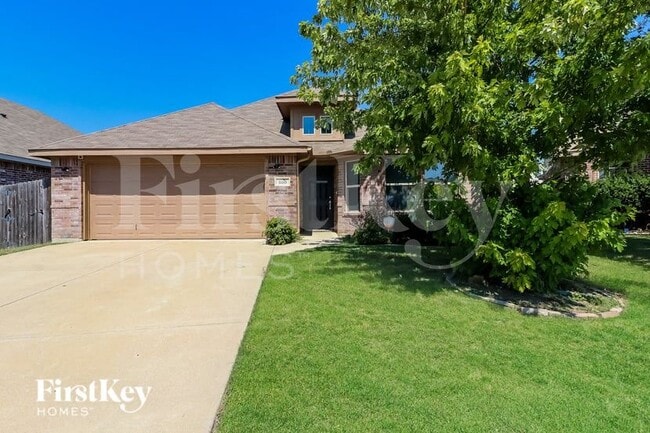 500 Stone Crossing Ln in Fort Worth, TX - Building Photo - Building Photo