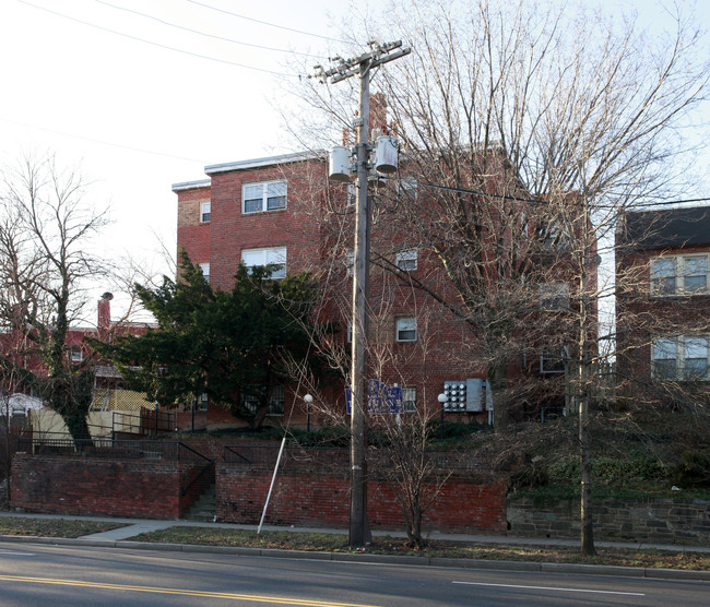 Terrific Inn II in Washington, DC - Foto de edificio - Building Photo