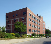 110 Ottawa St in Toledo, OH - Foto de edificio - Building Photo