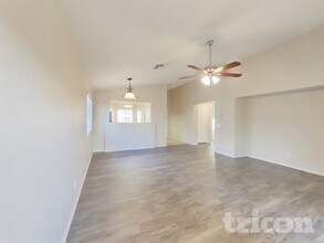 79 E Lupine Pl in San Tan Valley, AZ - Building Photo - Building Photo