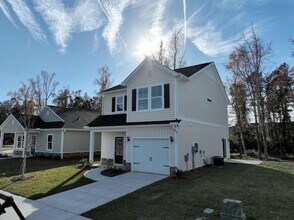 1032 Moen Lp in Conway, SC - Building Photo - Building Photo