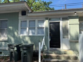 2620 Main St in Columbia, SC - Building Photo