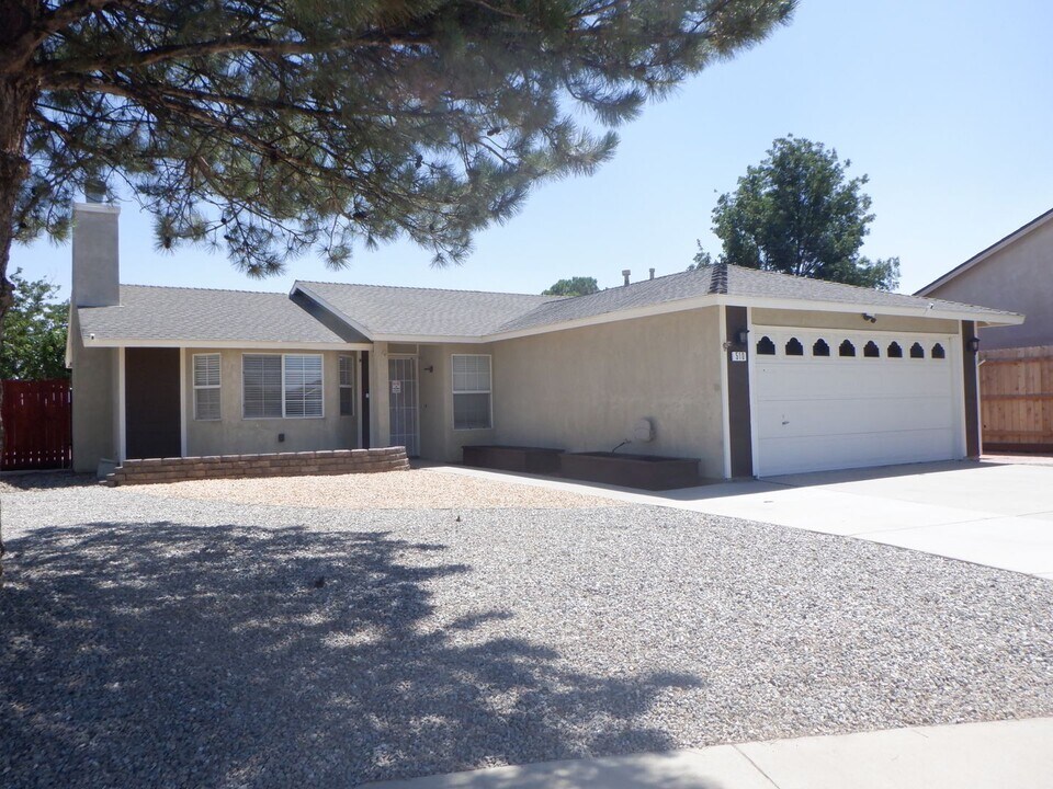 510 Las Colinas St in Tehachapi, CA - Building Photo