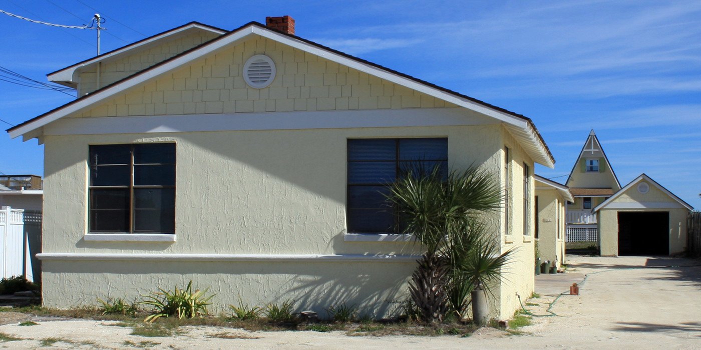 3040 Coastal Hwy in St. Augustine, FL - Foto de edificio