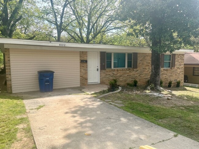 property at 4602 Vestal St