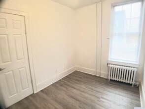 720 Warren St in Hudson, NY - Building Photo - Building Photo