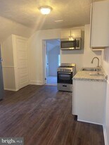 1847 Horace Ave in Abington, PA - Building Photo