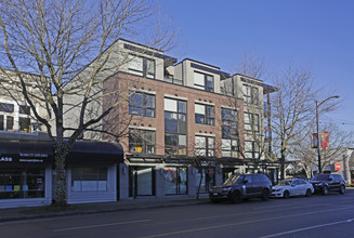 2481 Waterloo St in Vancouver, BC - Building Photo - Building Photo