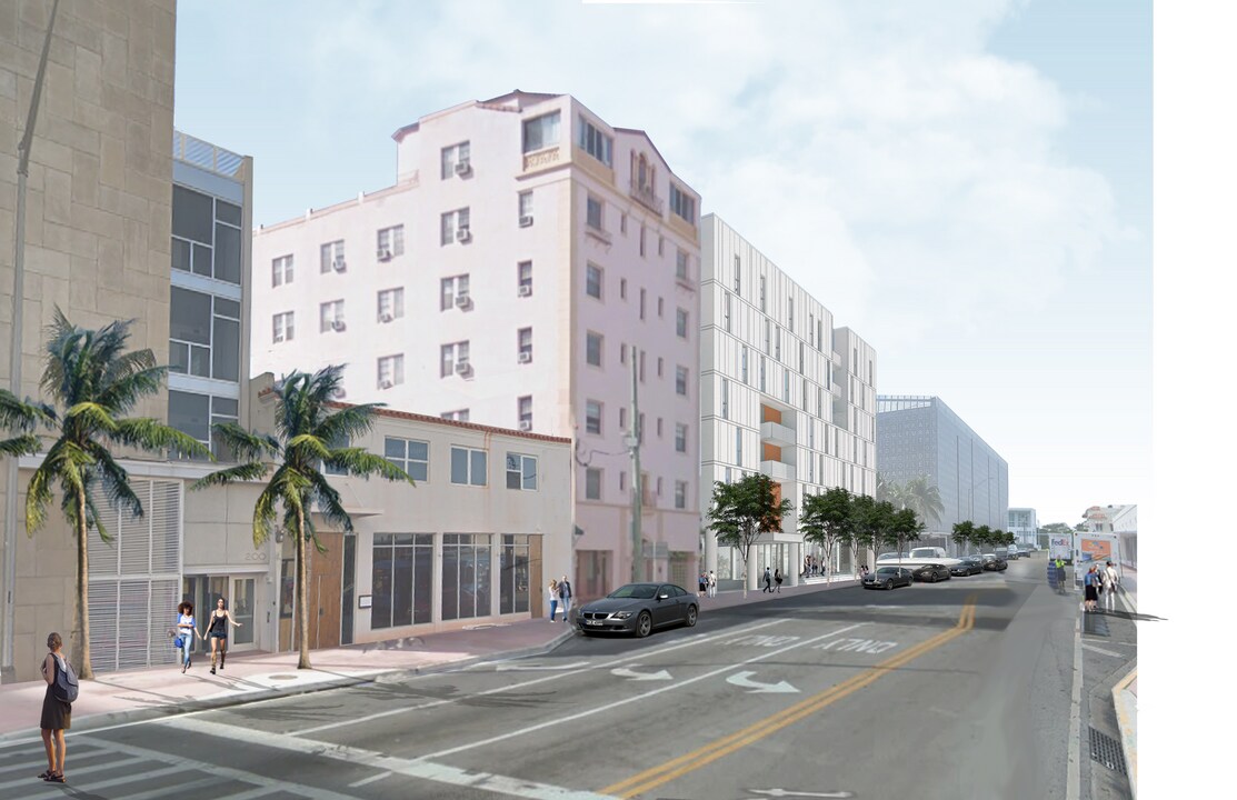 The Anamar at Collins Park in Miami Beach, FL - Building Photo