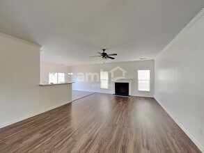 12825 Beddingfield Dr in Charlotte, NC - Building Photo - Building Photo
