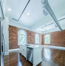 201-201 W Jefferson St in Madison, GA - Building Photo - Building Photo