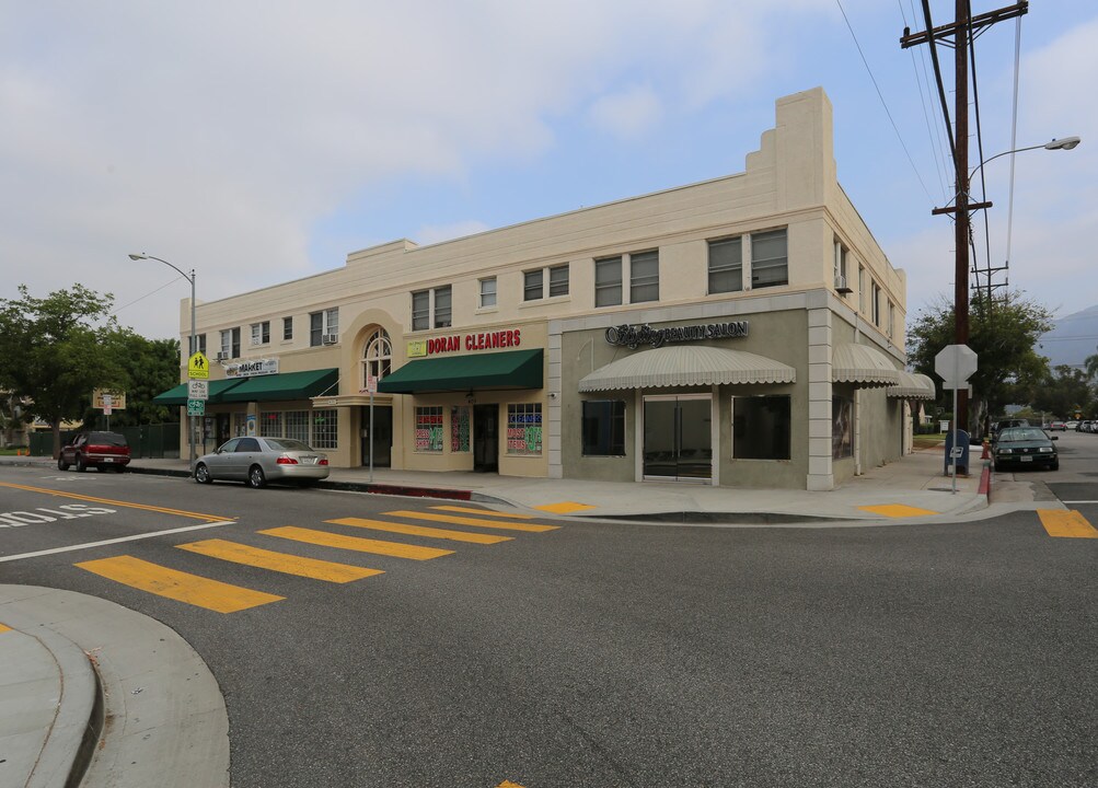 405 W Doran St in Glendale, CA - Foto de edificio