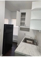 121 Cozy Lake Rd in Jefferson, NJ - Building Photo - Building Photo