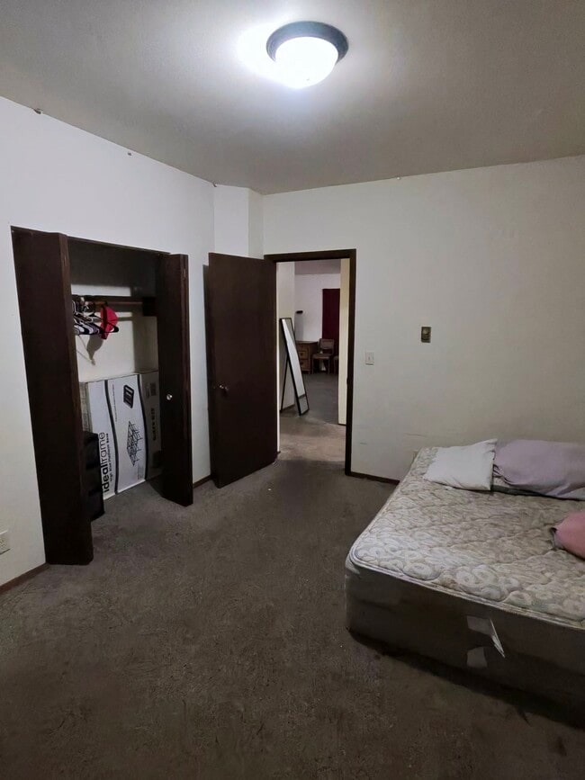 934 S 13th St in Manitowoc, WI - Building Photo - Building Photo