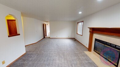 12208 SW Morning Hill Dr in Portland, OR - Building Photo - Building Photo