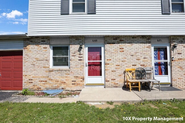 6169 Laurelwood Ct in Columbus, OH - Building Photo - Building Photo