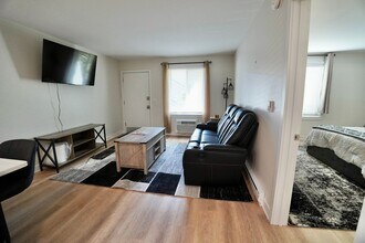 3600 Hillsboro Pike in Nashville, TN - Building Photo - Building Photo