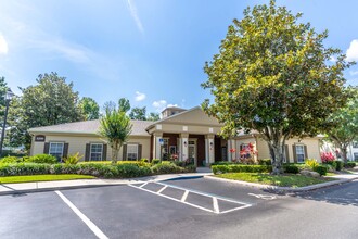 Trails at Loma in Oviedo, FL - Foto de edificio - Building Photo