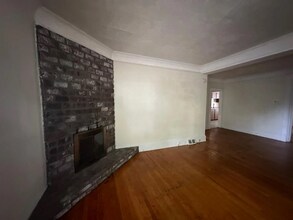 420 Crescent St NE in Grand Rapids, MI - Building Photo - Building Photo