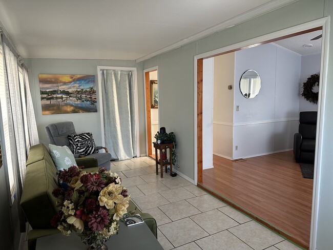 37612 Wallington Dr in Zephyrhills, FL - Building Photo - Building Photo