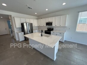 24170 W Whyman Ave in Buckeye, AZ - Building Photo - Building Photo