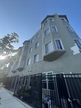 3201 Beaumont Ave. in Oakland, CA - Building Photo - Building Photo