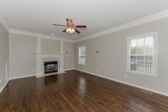 2515 Patricia Cir in Murfreesboro, TN - Foto de edificio - Building Photo
