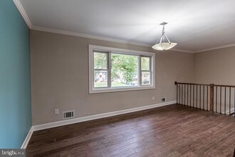 8617 Kerry Ln in Springfield, VA - Building Photo - Building Photo