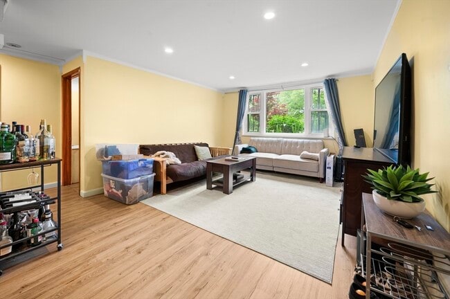 70 Jamaicaway in Boston, MA - Building Photo - Building Photo