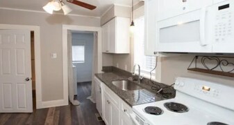 208 Lincoln St in Sterling, CO - Building Photo