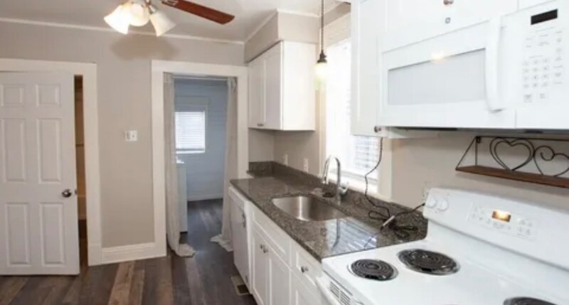 208 Lincoln St in Sterling, CO - Building Photo