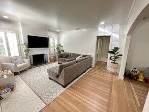 700 50th St in Sacramento, CA - Building Photo - Building Photo