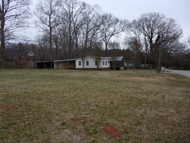 931 Destiny Ln in Lancaster, SC - Foto de edificio - Building Photo