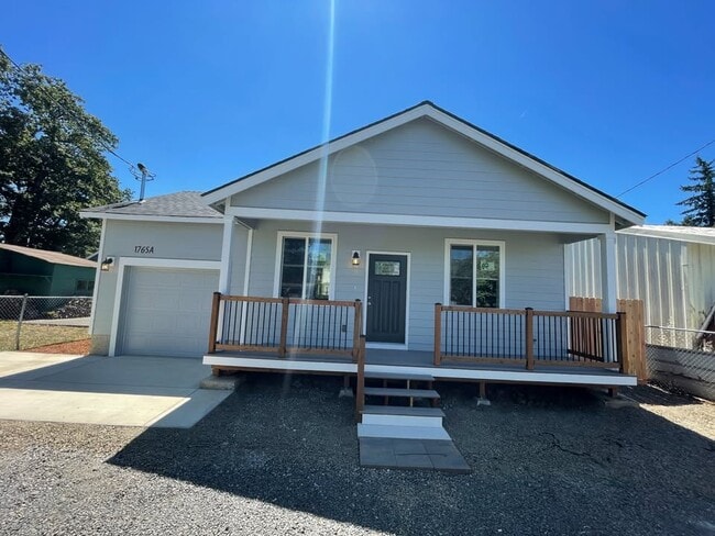 1765 Waller St SE in Salem, OR - Building Photo - Building Photo