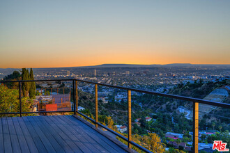 2169 Hercules Dr in Los Angeles, CA - Building Photo - Building Photo