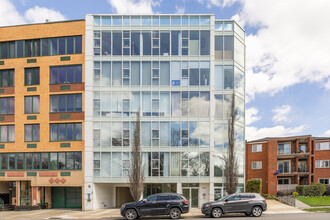 6917 Shore Rd in Brooklyn, NY - Foto de edificio - Building Photo