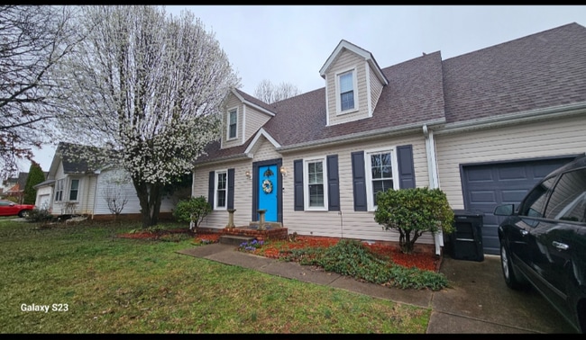1419 Amberwood Cir
