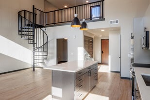 Edmond Curtis Park in Denver, CO - Building Photo