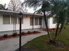 1550 5th Ct in Vero Beach, FL - Building Photo - Building Photo