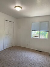 2918 El Noble Ave in Oroville, CA - Building Photo - Building Photo