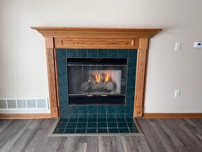 280 S Lar-Ann St in Belgium, WI - Building Photo - Building Photo