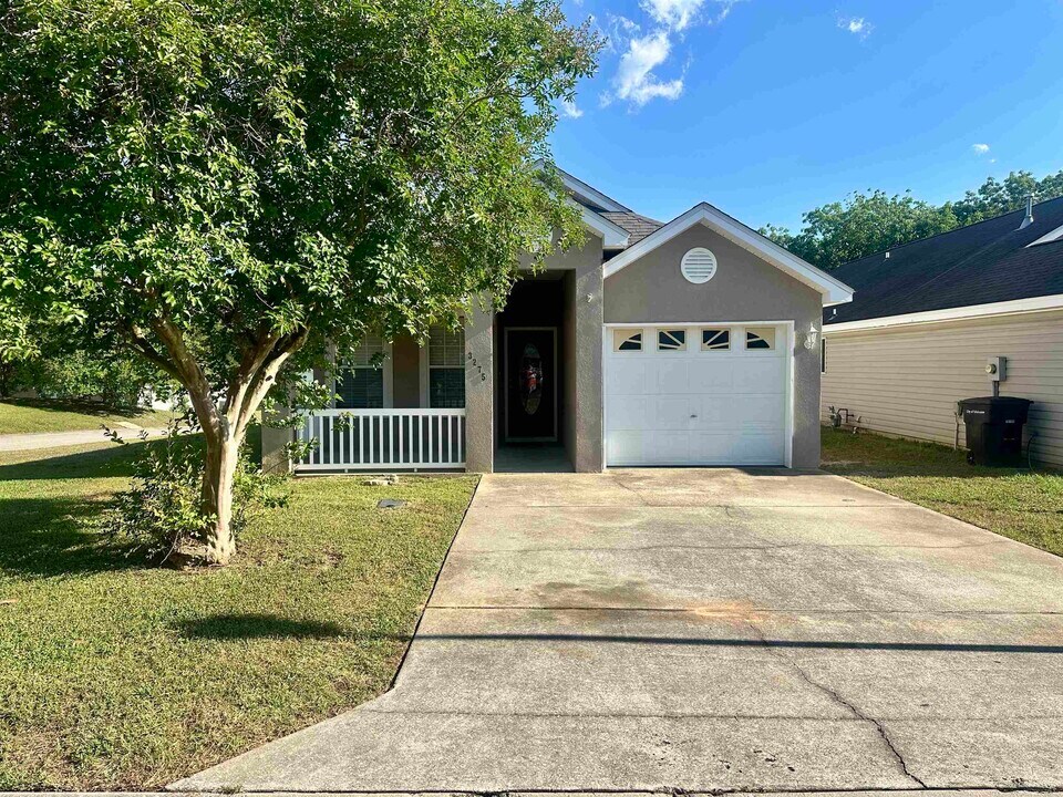 3275 Addison Ln in Tallahassee, FL - Building Photo